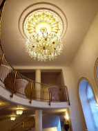 DIVADLO OPAVA "ŠUMAŘ NA STŘEŠE"